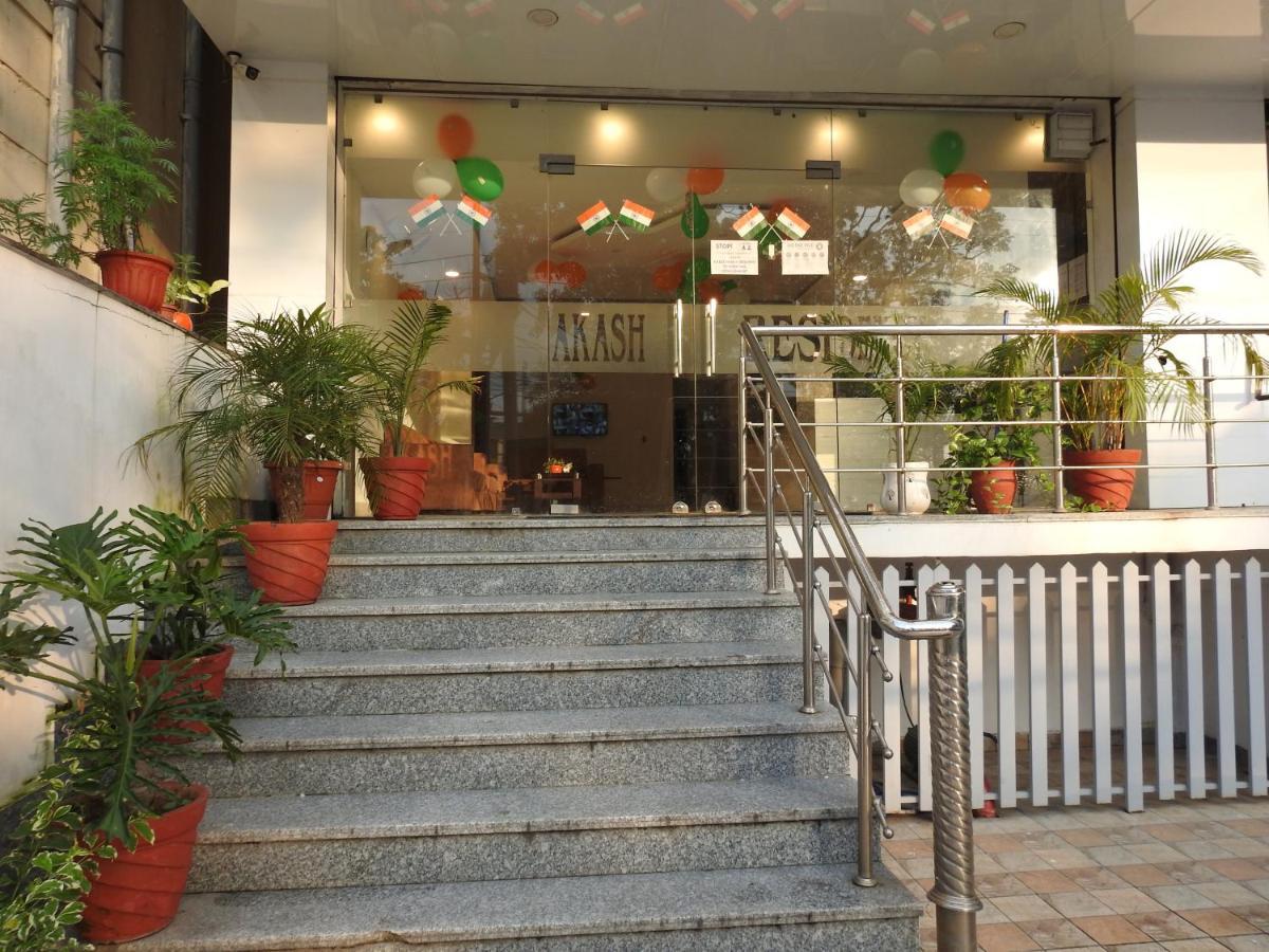 Hotel Aakash Residency Dehradun Eksteriør billede