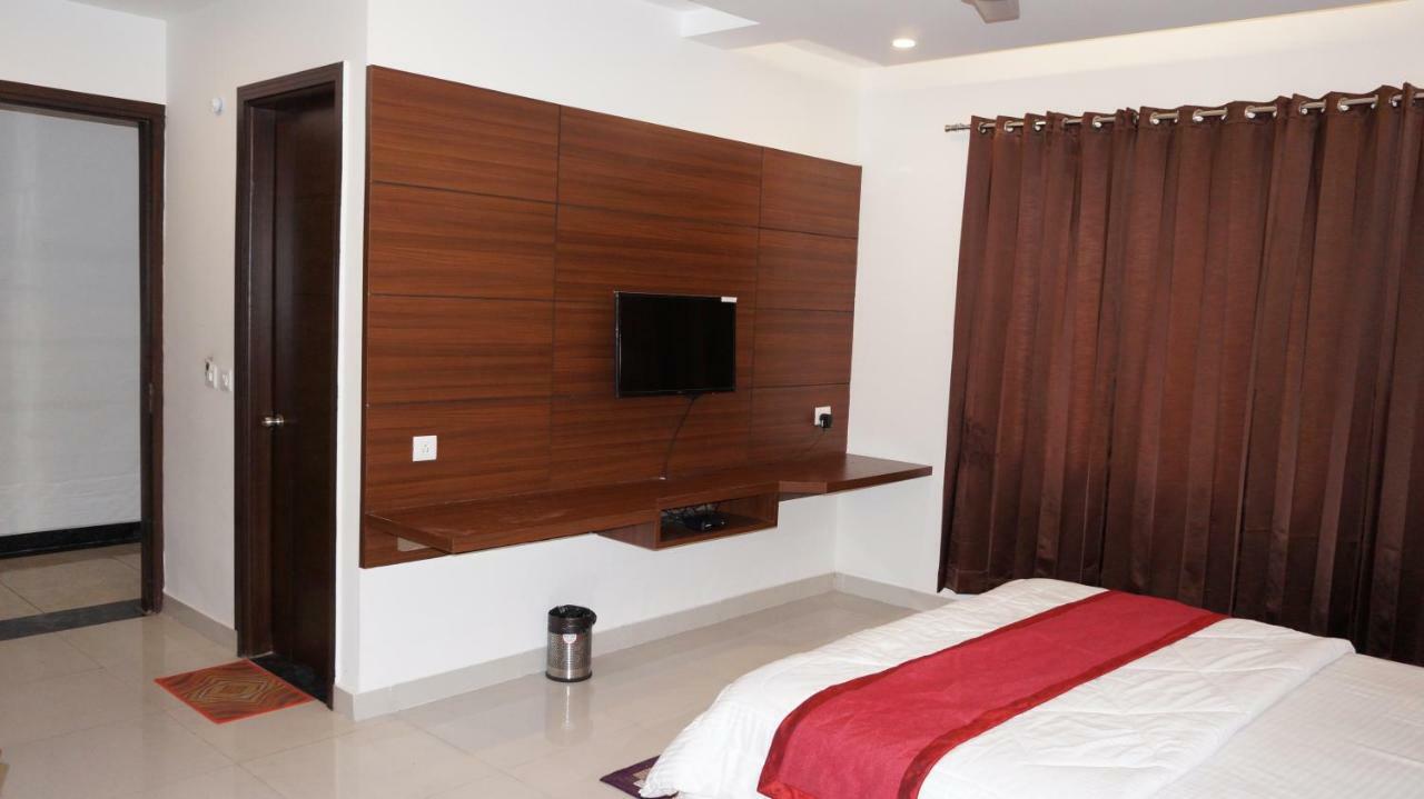 Hotel Aakash Residency Dehradun Eksteriør billede