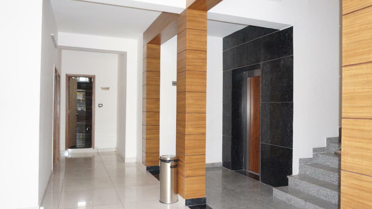 Hotel Aakash Residency Dehradun Eksteriør billede